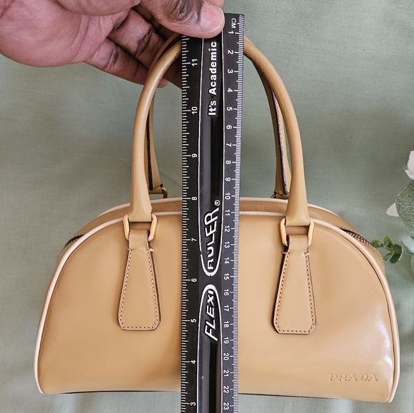 Women's Prada Tan Leather Top Handle High-End Luxury Handbag (LIMITED EDITION) - Picture 15 of 16
